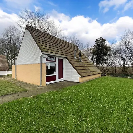 Bungalowpark - Alpha 97 *